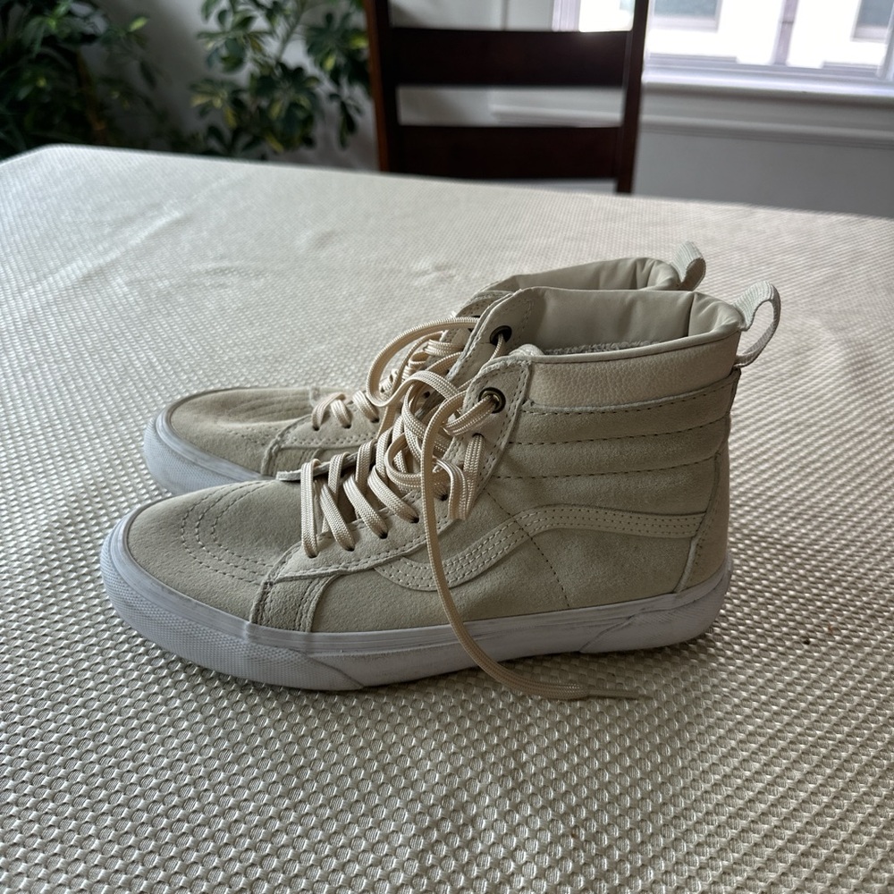 Brand new cream and white high top vans